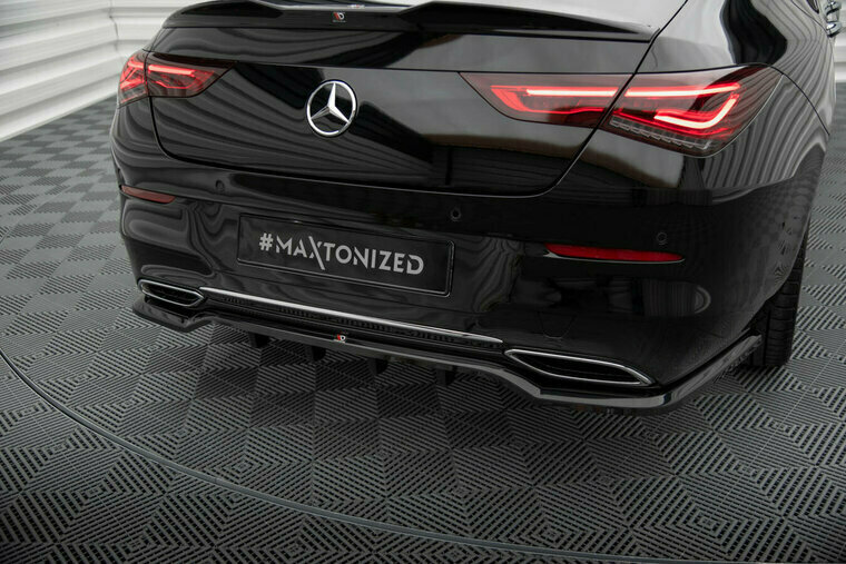 Central Rear Splitter (with vertical bars) Mercedes-Benz CLA Coupe C118