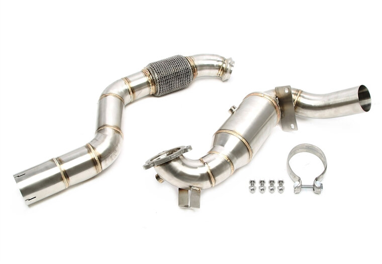 TA Technix Downpipe catted passend voor Mercedes Benz A-​Klasse W176, CLA-​Klasse Coupe C117 en Shooting Brake X117