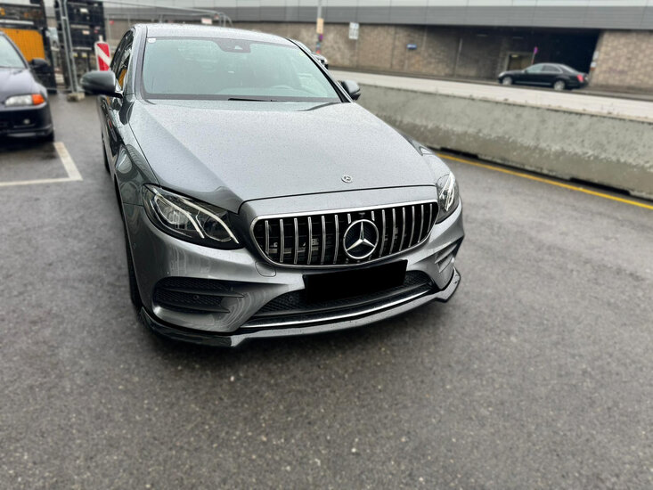 Front spoiler glanzend zwart passend voor Mercedes E-Klasse C238 coupe en A238 coupe met AMG line voorbumper