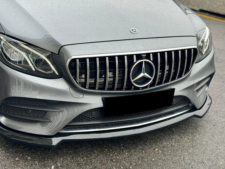 Front spoiler glanzend zwart passend voor Mercedes E-Klasse C238 coupe en A238 coupe met AMG line voorbumper