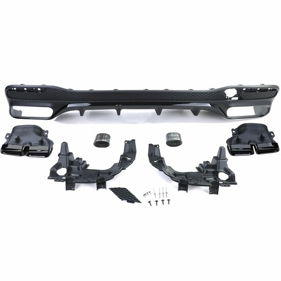 Glanzend zwarte diffuser met zwarte uitlaatsierstukken passend voor Mercedes GLE model 2015 - 2018 met AMG-line achterbumper