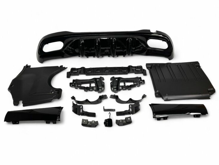 Diffuser glanzend zwart inclusief chromen sierstukken passend voor Mercedes C-Klasse W206 en S206 met AMG-line achterbumper