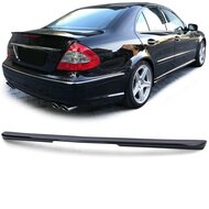 Glanzend zwarte spoiler passend voor Mercedes E-Klasse W211 sedan model 2002 - 2009