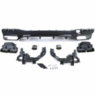 Glanzend zwarte diffuser met zwarte uitlaatsierstukken passend voor Mercedes GLE model 2015 - 2018 met AMG-line achterbumper