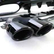 Glanzend zwarte diffuser met zwarte sierstukken passend voor Mercedes CLA C118 en X118 met AMG-line bumper
