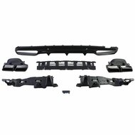 Glanzend zwarte diffuser met glanzend zwarte sierstukken passend voor Mercedes C-Klasse W205 model 2013 - 2018 met AMG-line achterbumper